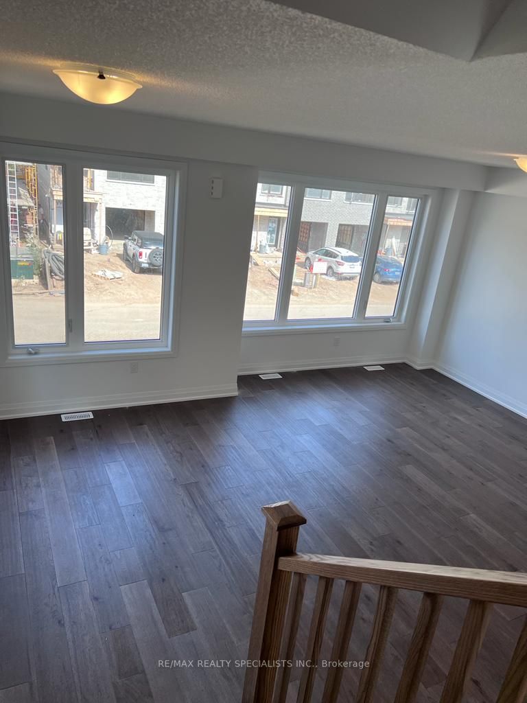 45 HUMBERSTONE Drive