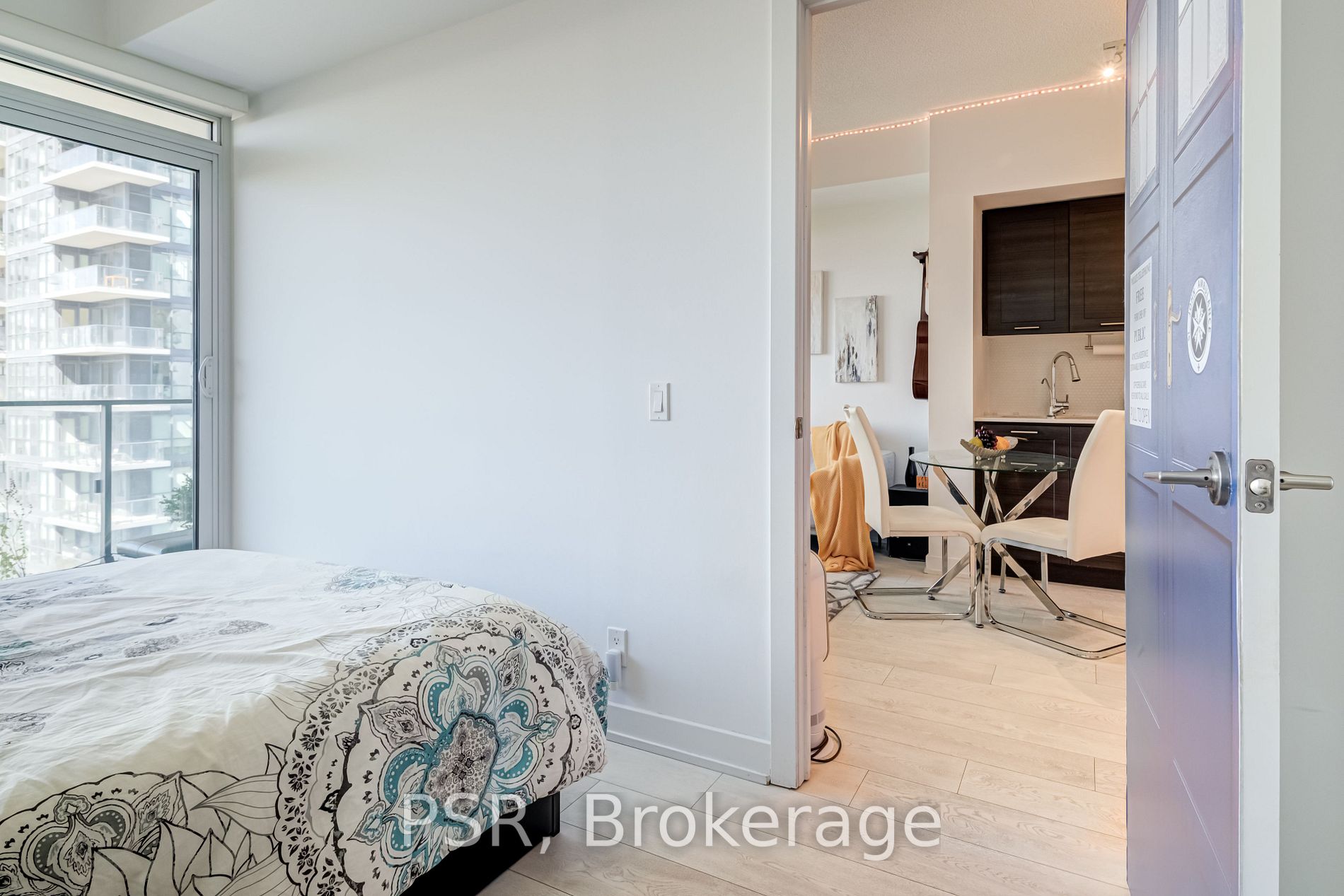 2220 Lake Shore Blvd, #2203