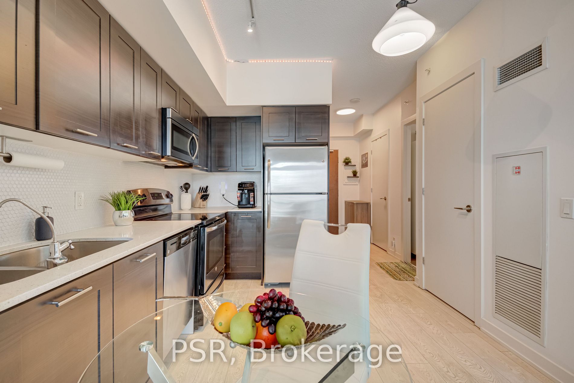 2220 Lake Shore Blvd, #2203