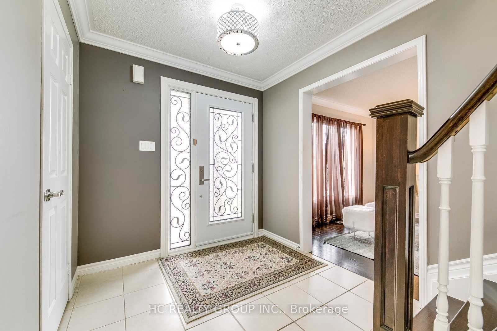 2759 Guilford Crescent