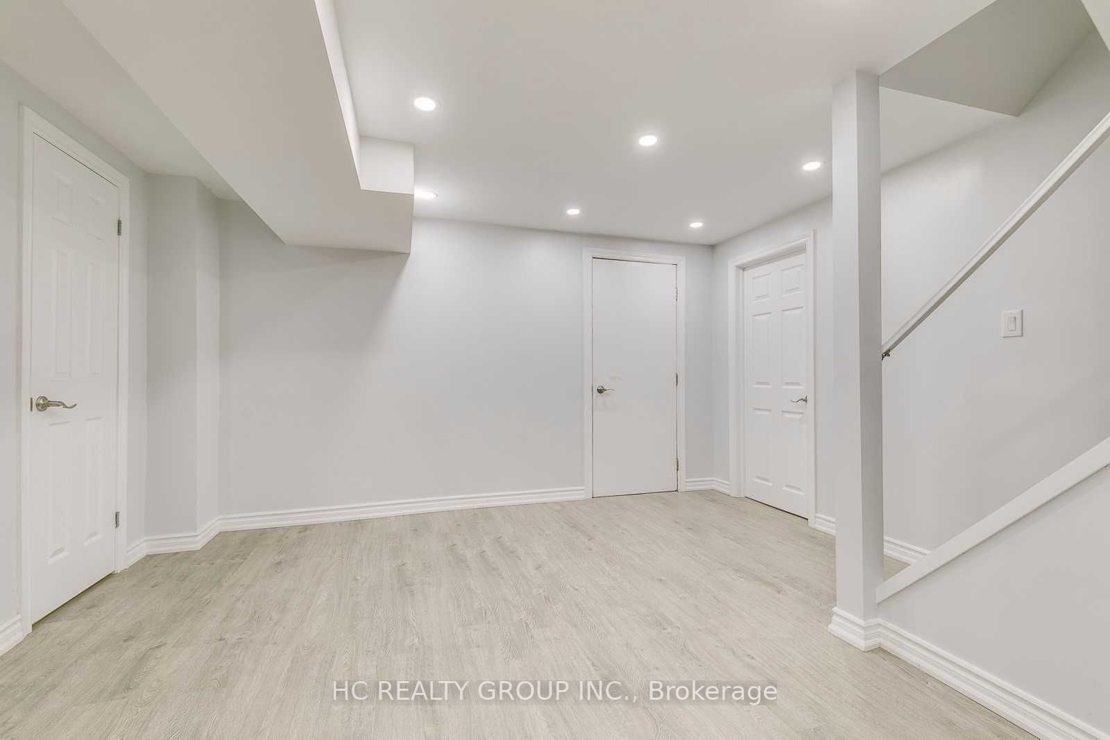 2759 Guilford Crescent