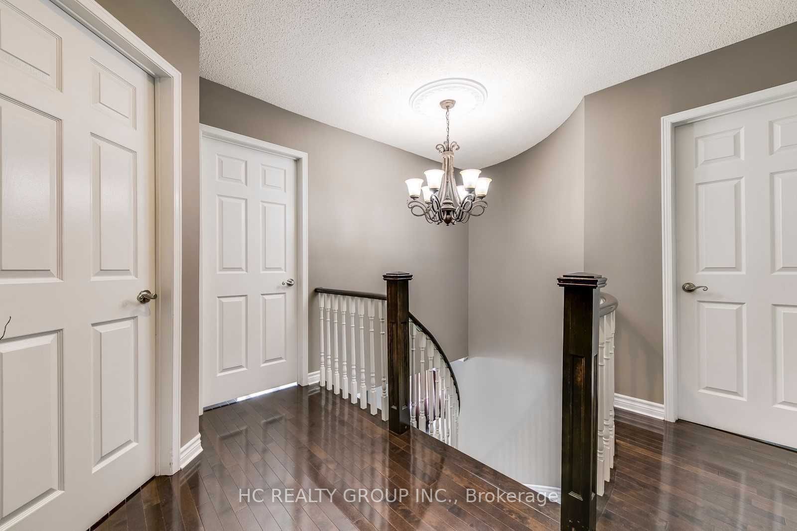 2759 Guilford Crescent