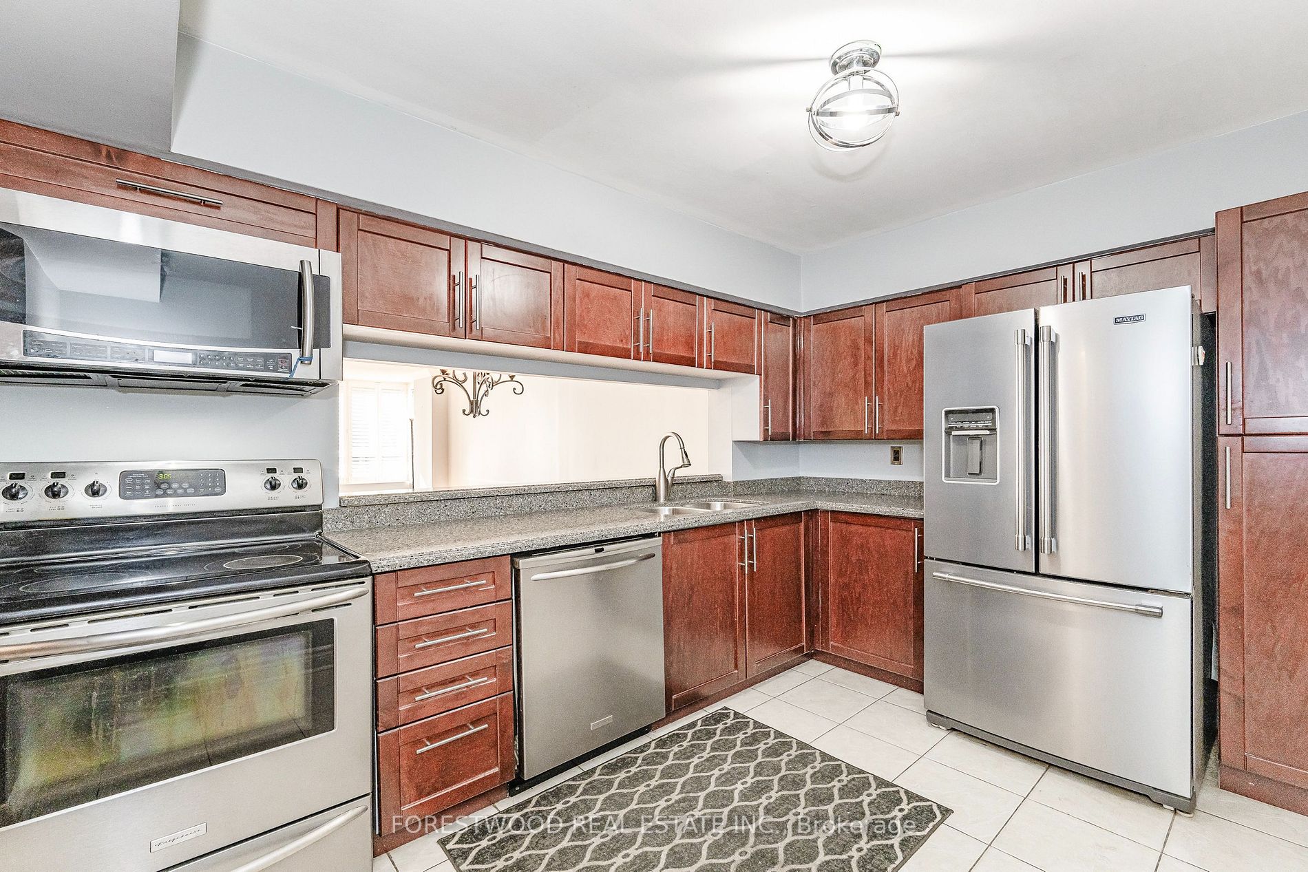 1485 Lakeshore Rd E, ##607