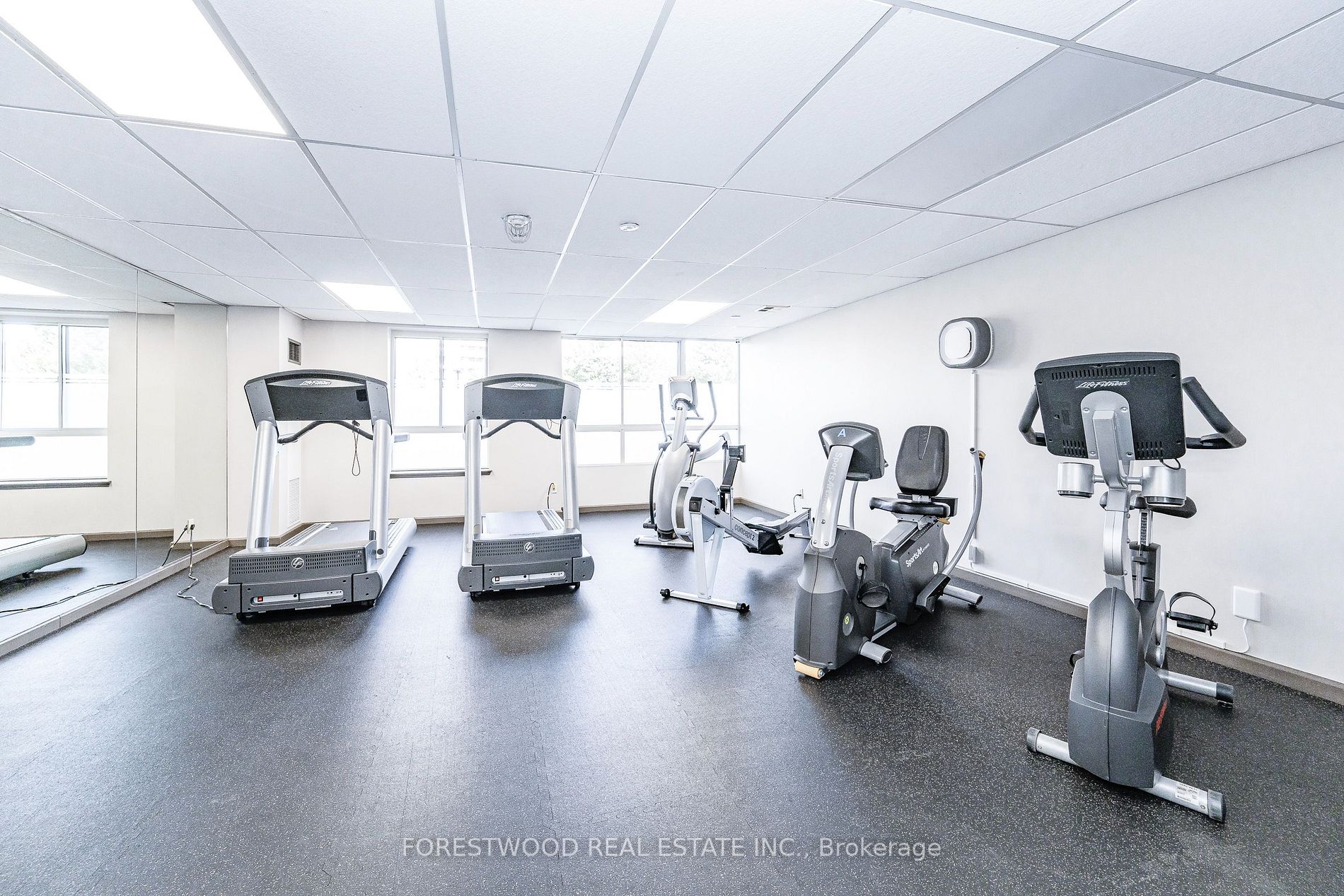 1485 Lakeshore Rd E, ##607