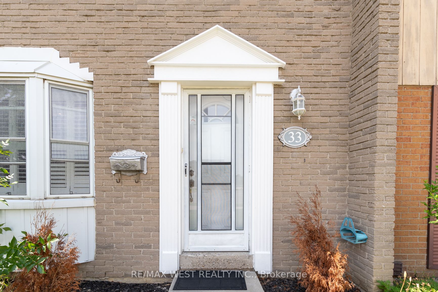 1020 Central Park Dr, #33