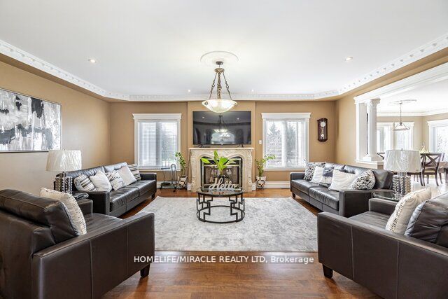 2 Abbitt Crescent
