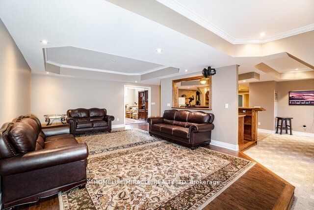 2 Abbitt Crescent