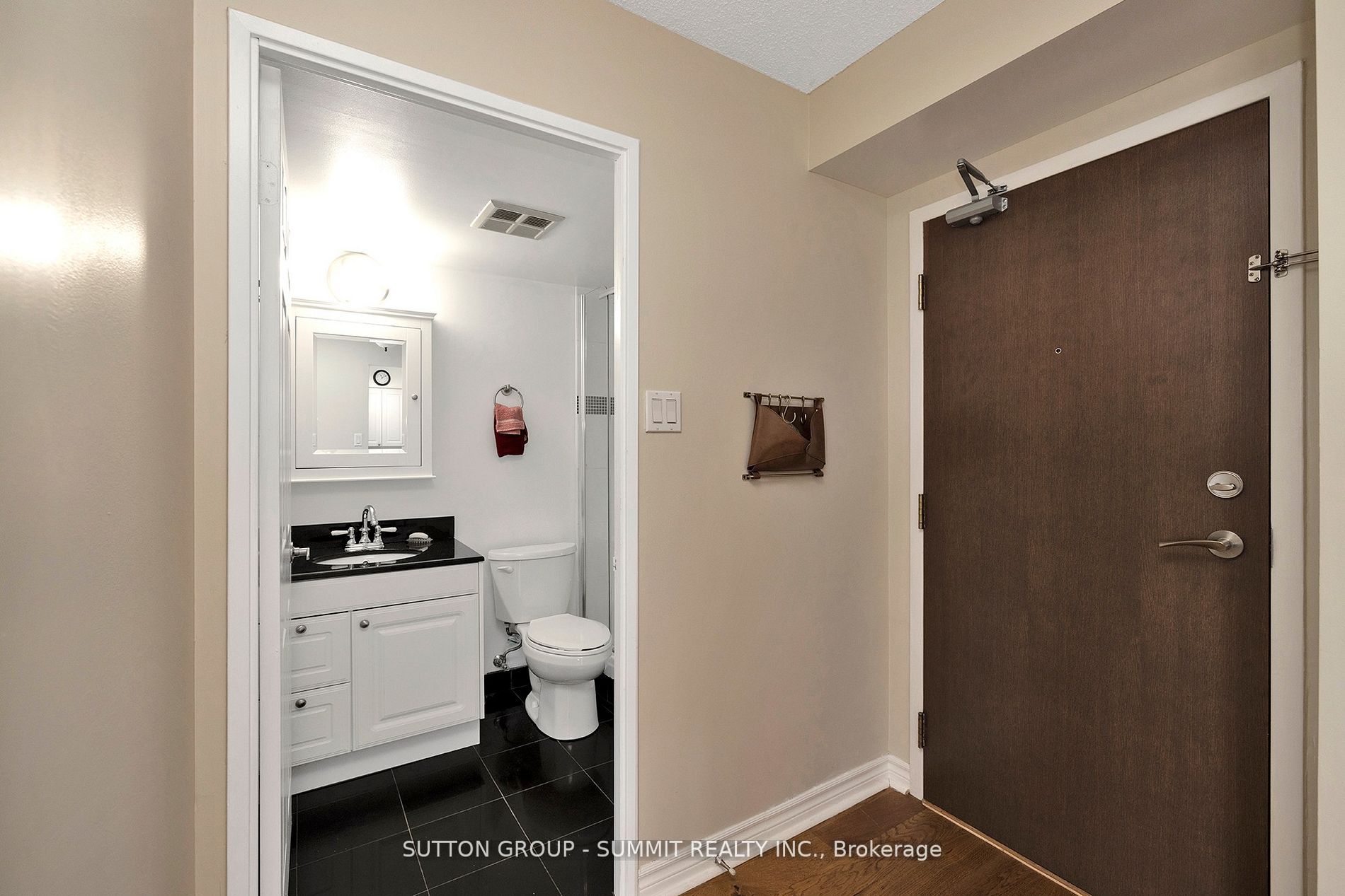 50 Kingsbridge Garden Circ, #712