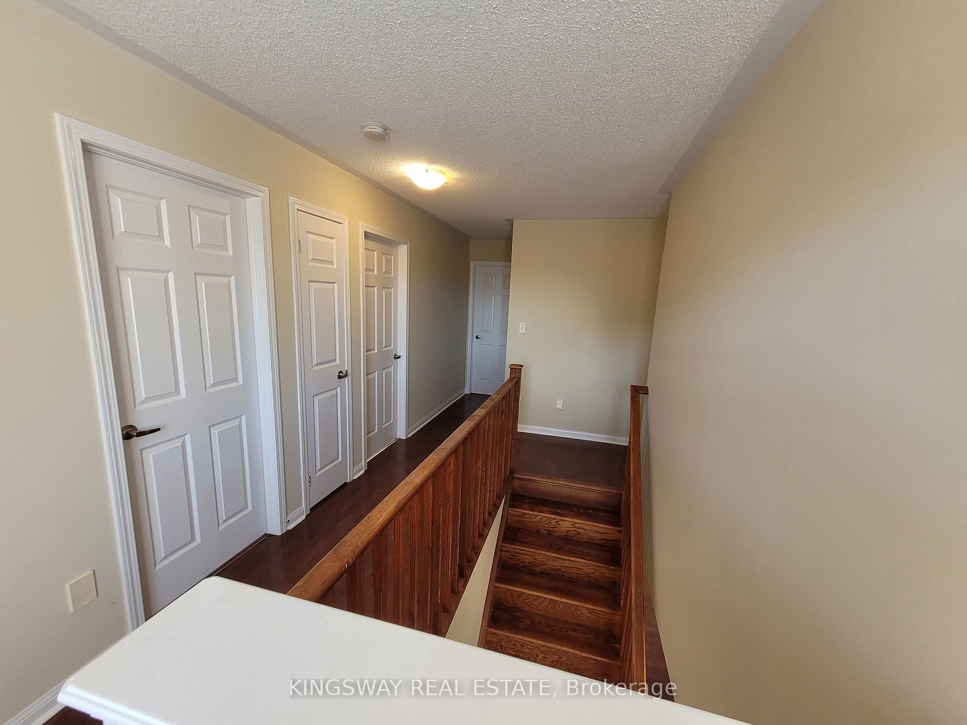 932 Bennett Blvd, #Upper