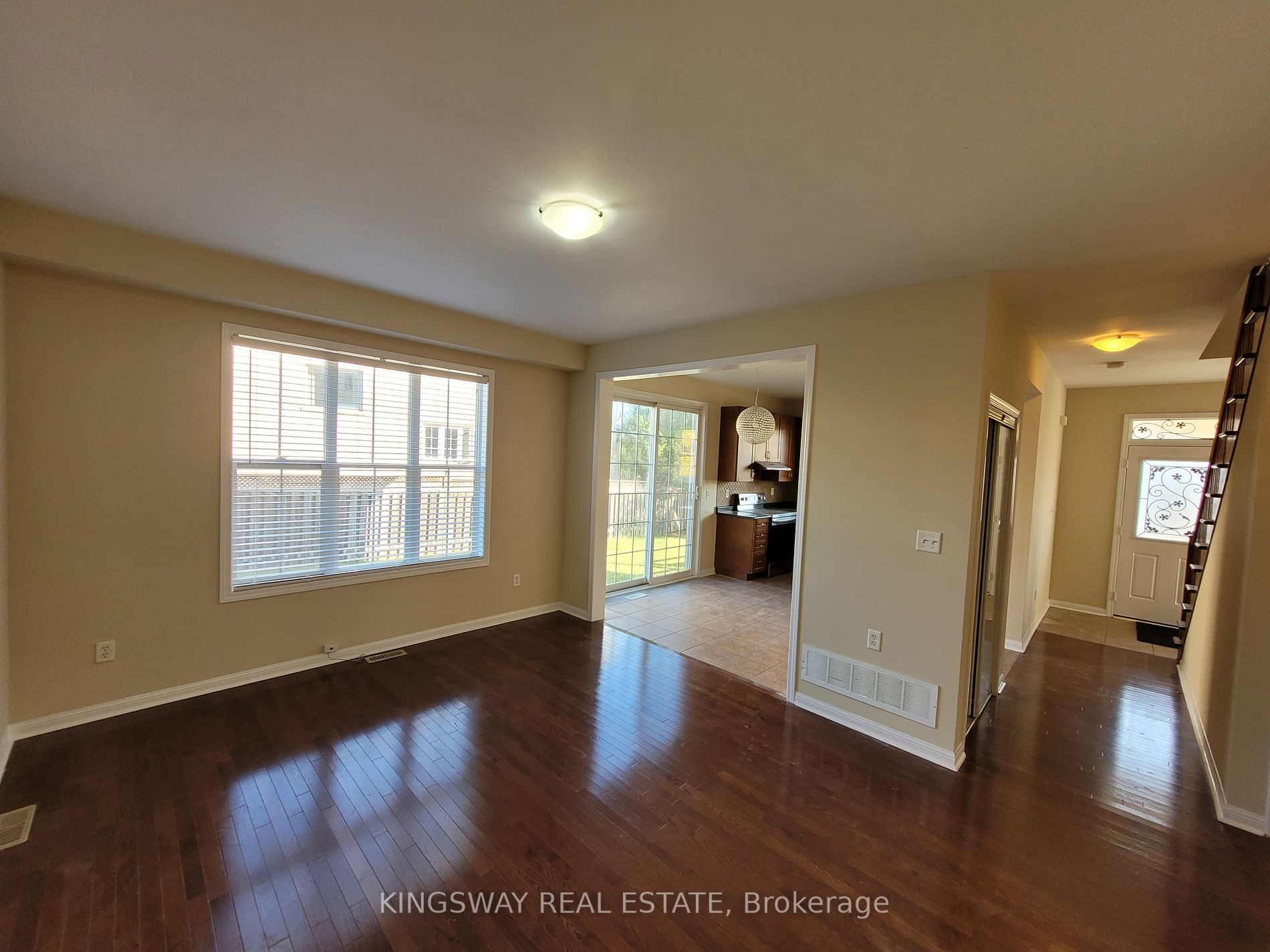 932 Bennett Blvd, #Upper