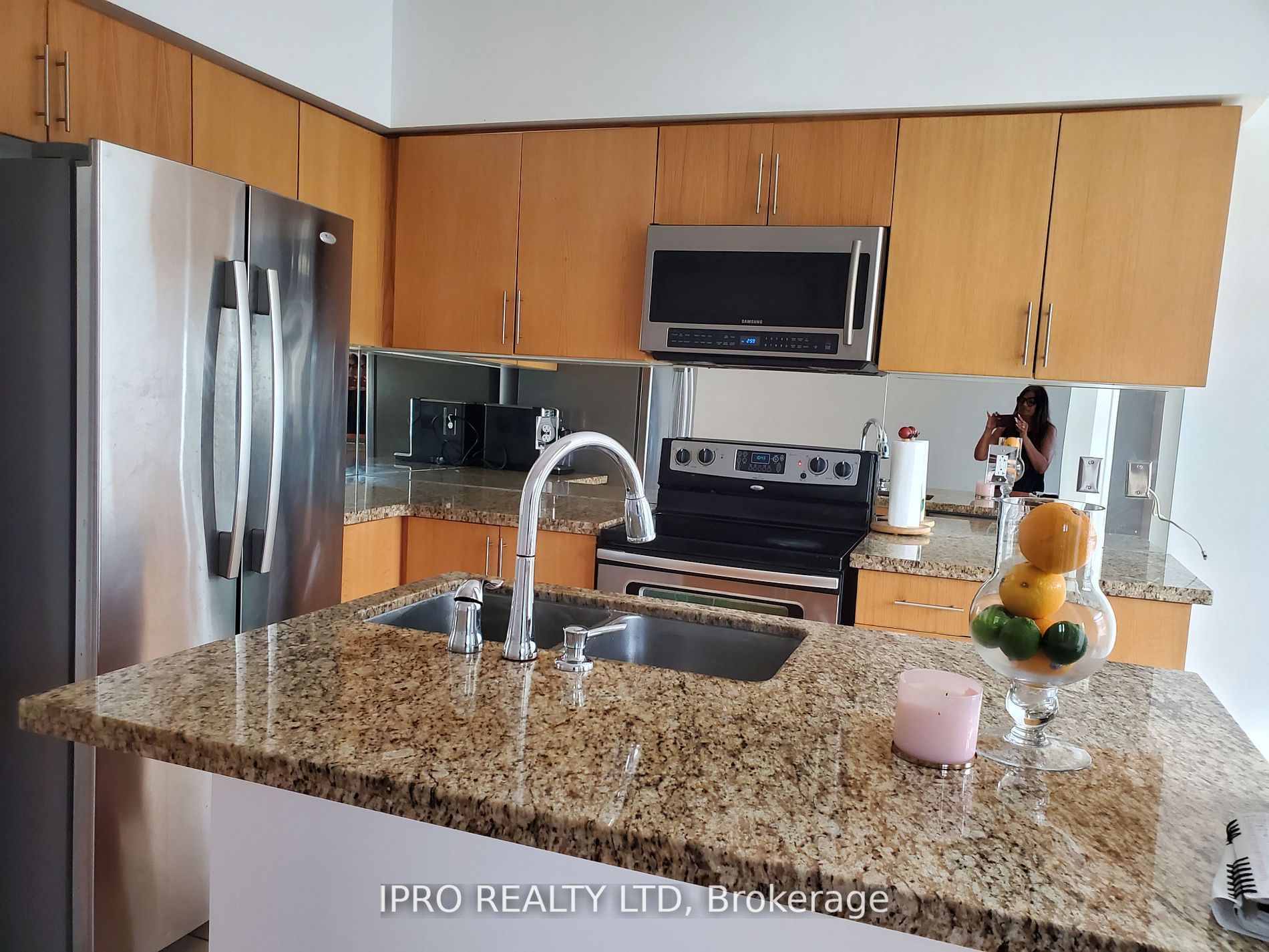 9 Parrotta Dr