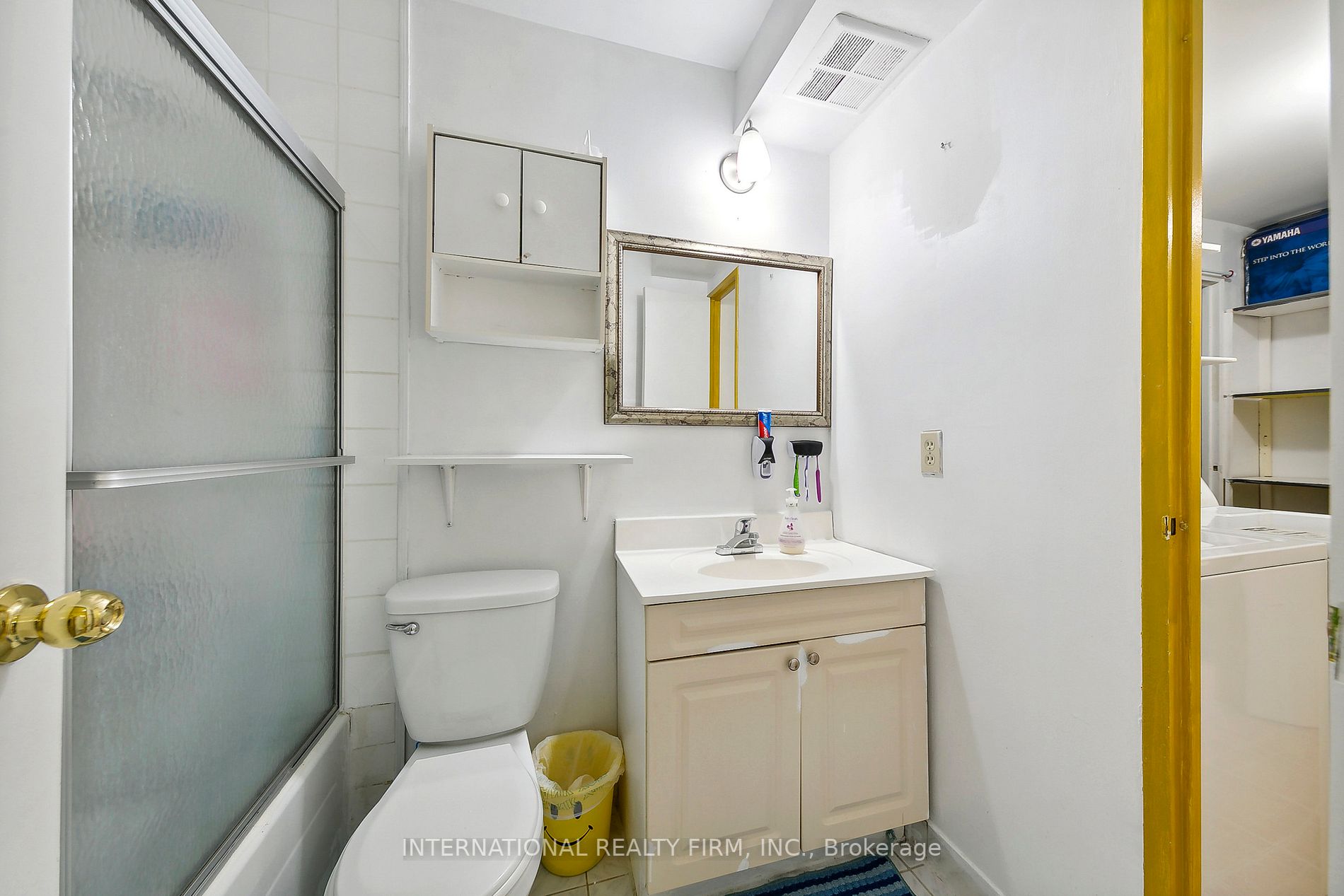 2095 Roche Crt, #188