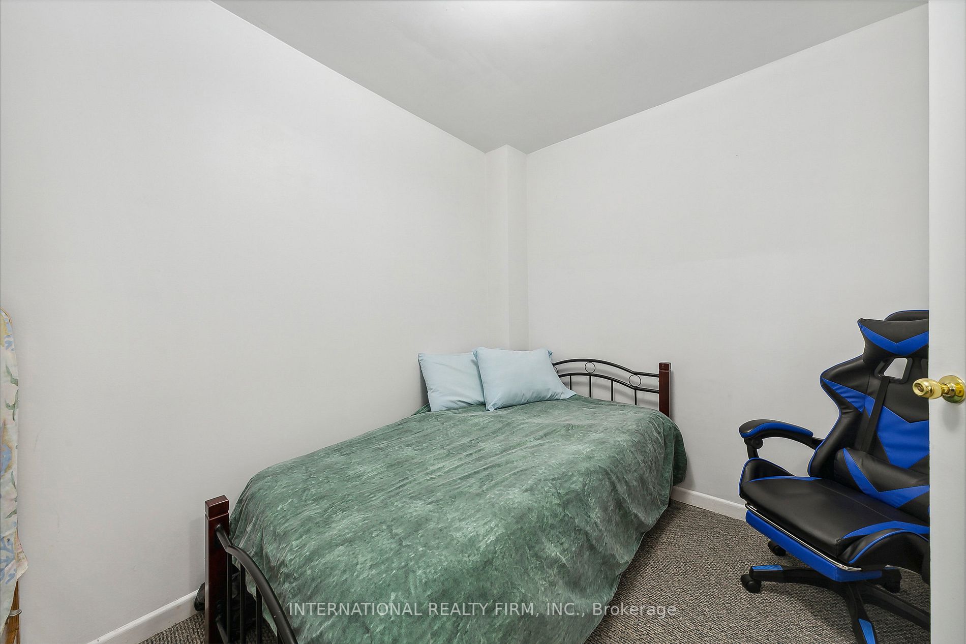 2095 Roche Crt, #188