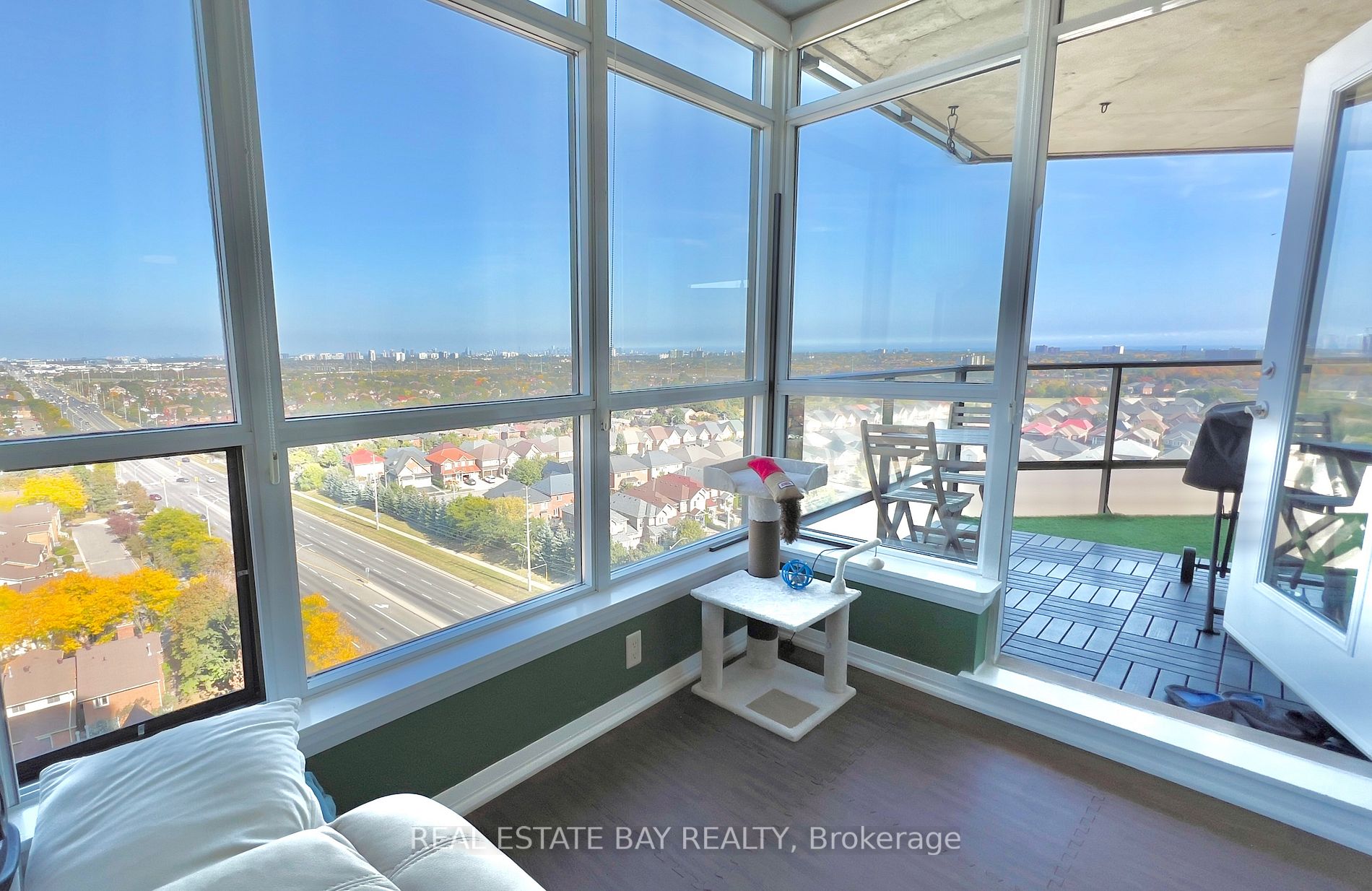 220 Forum Dr, #1313