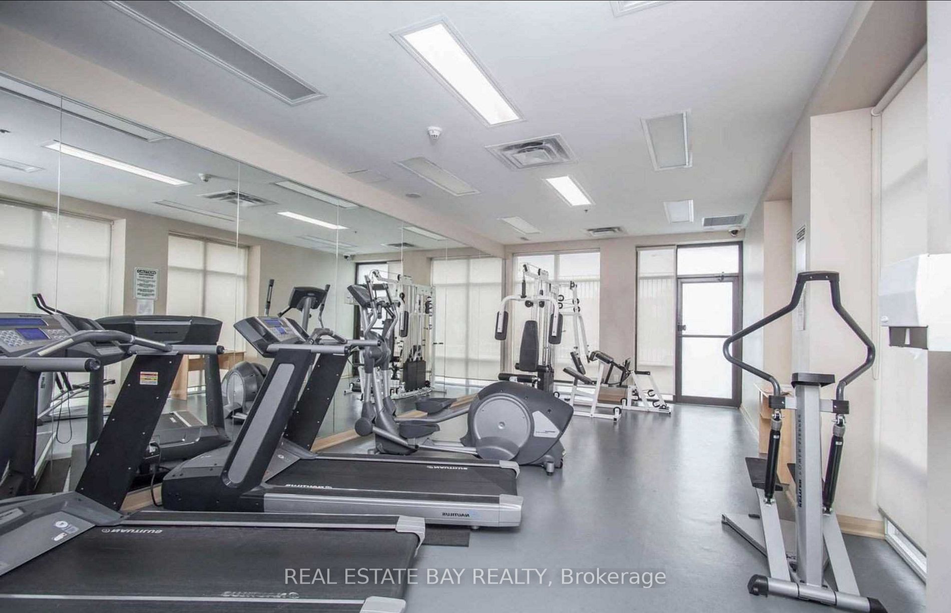 220 Forum Dr, #1313