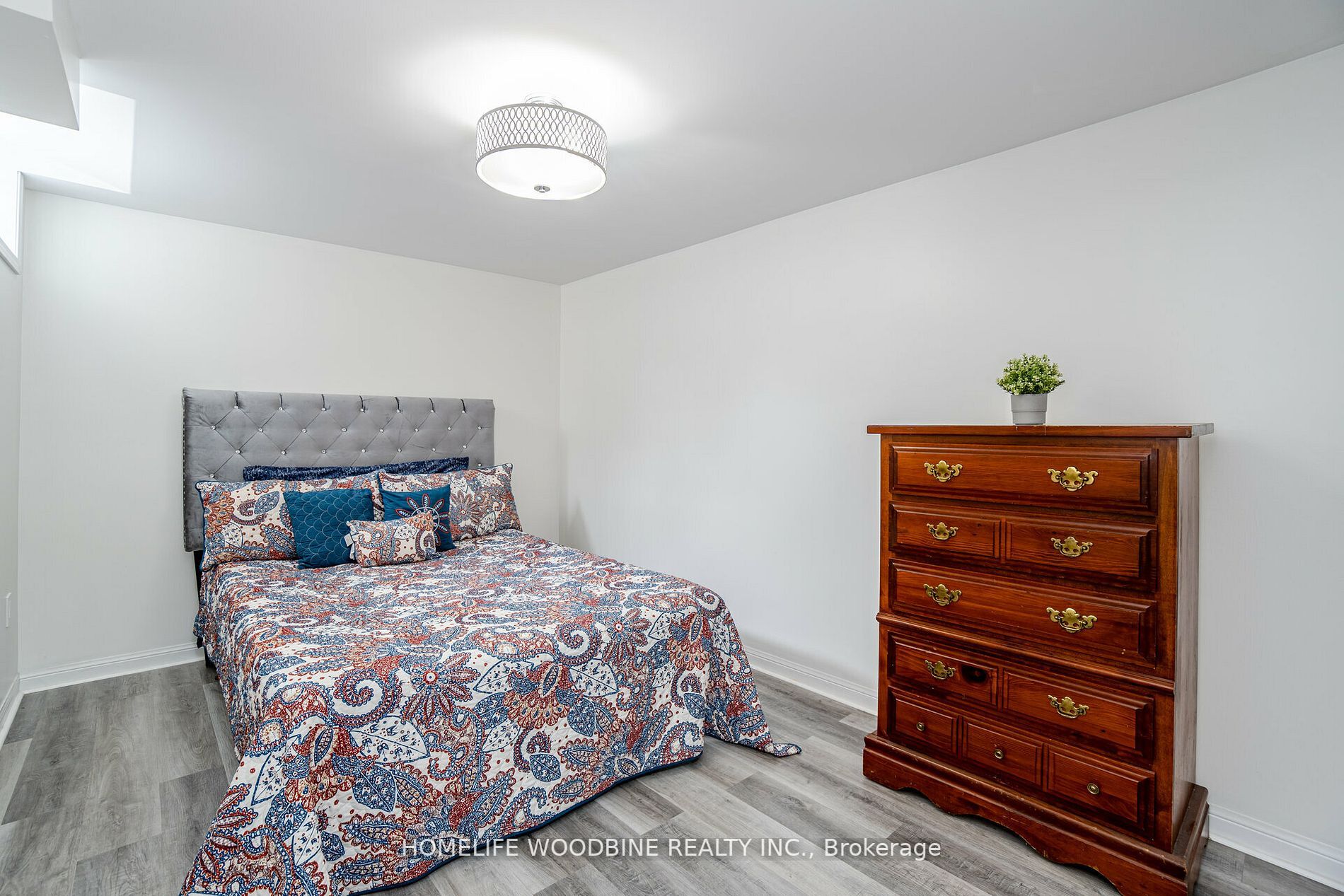 31 Oleander Cres