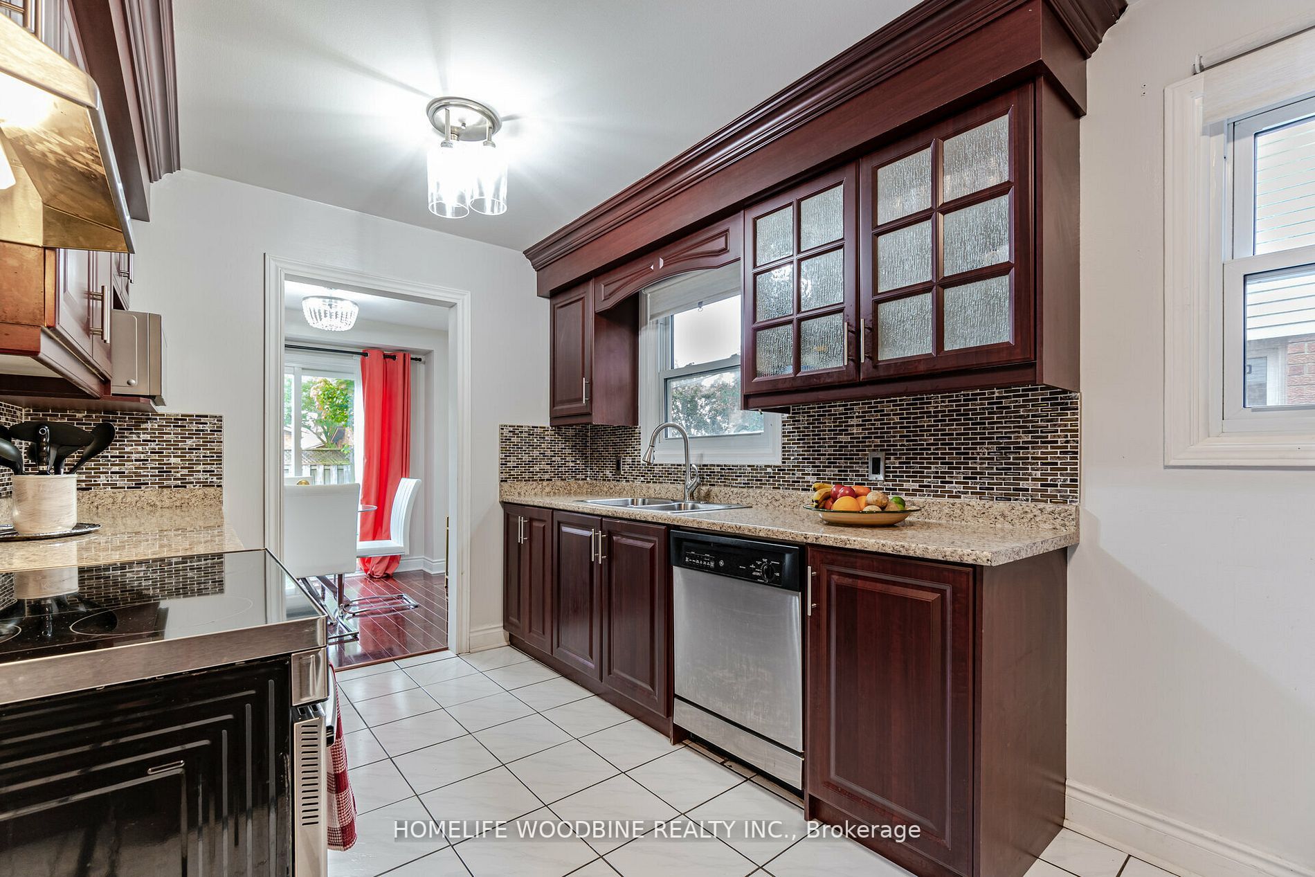 31 Oleander Cres