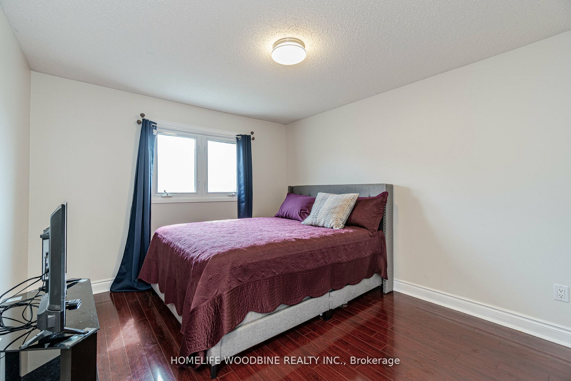 31 Oleander Cres