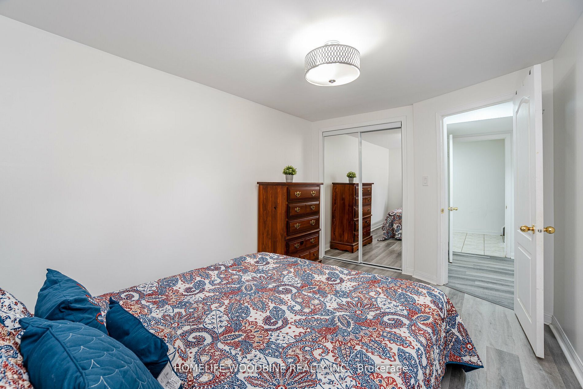 31 Oleander Cres