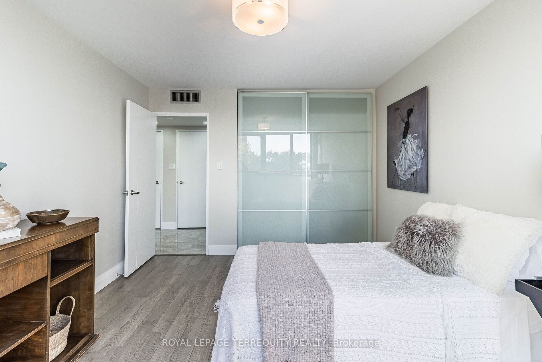 1333 Bloor St, #510