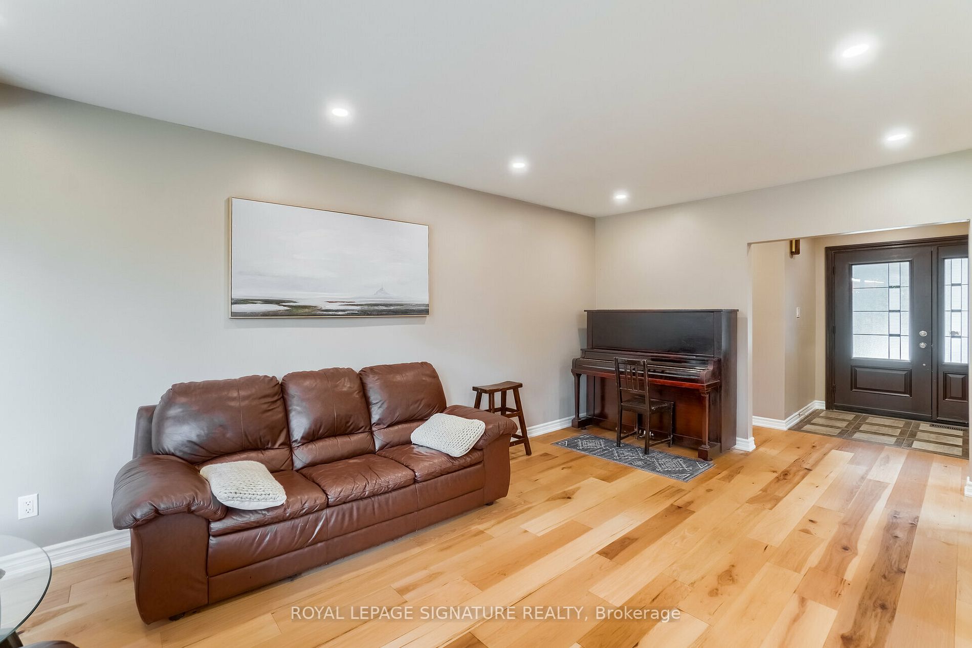 73 Stevenharris Dr