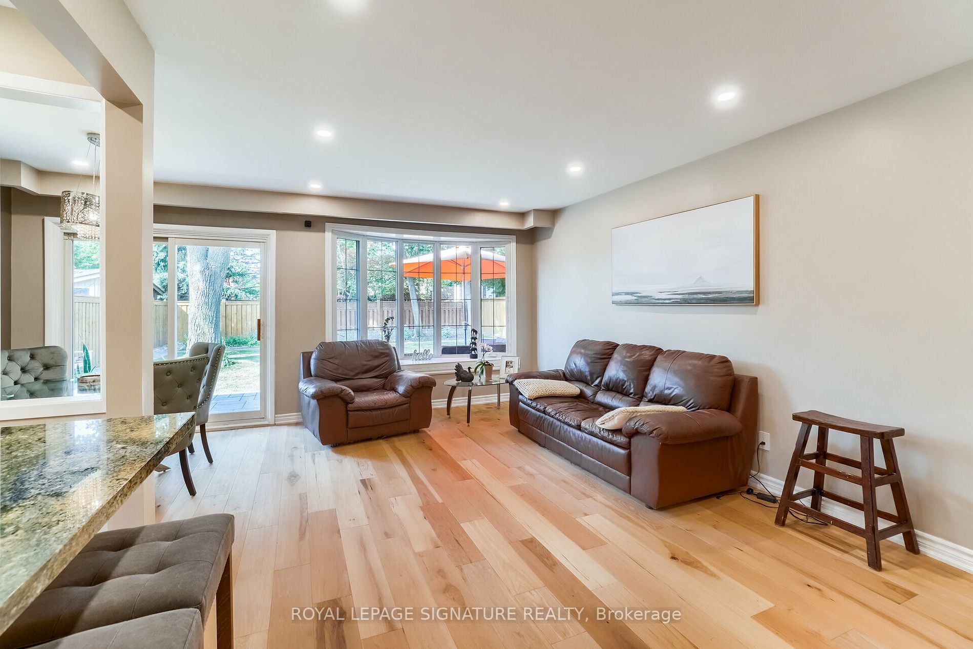 73 Stevenharris Dr