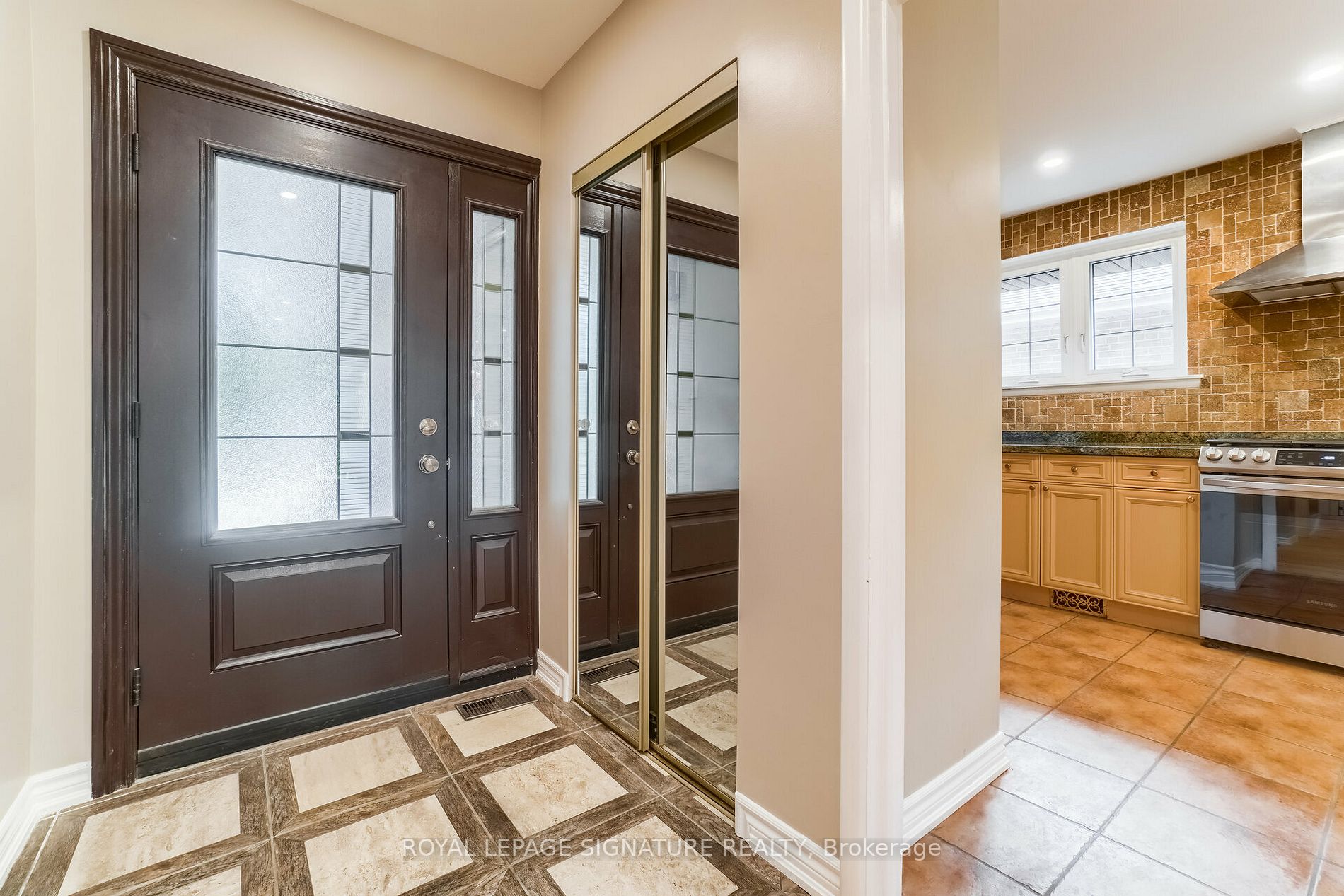 73 Stevenharris Dr