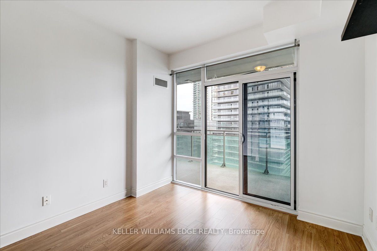 16 Brookers Lane, #1701