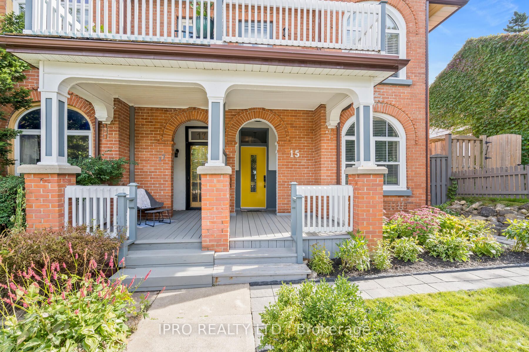 15 First St