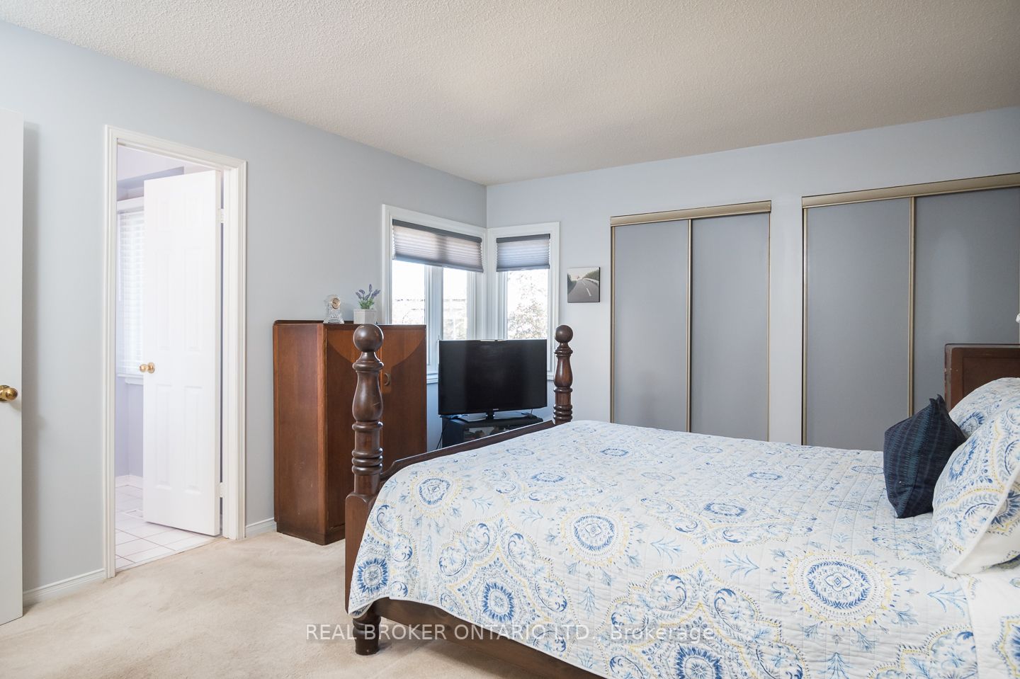 2275 Credit Valley Rd, #29