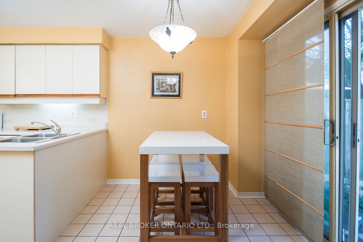 2275 Credit Valley Rd, #29