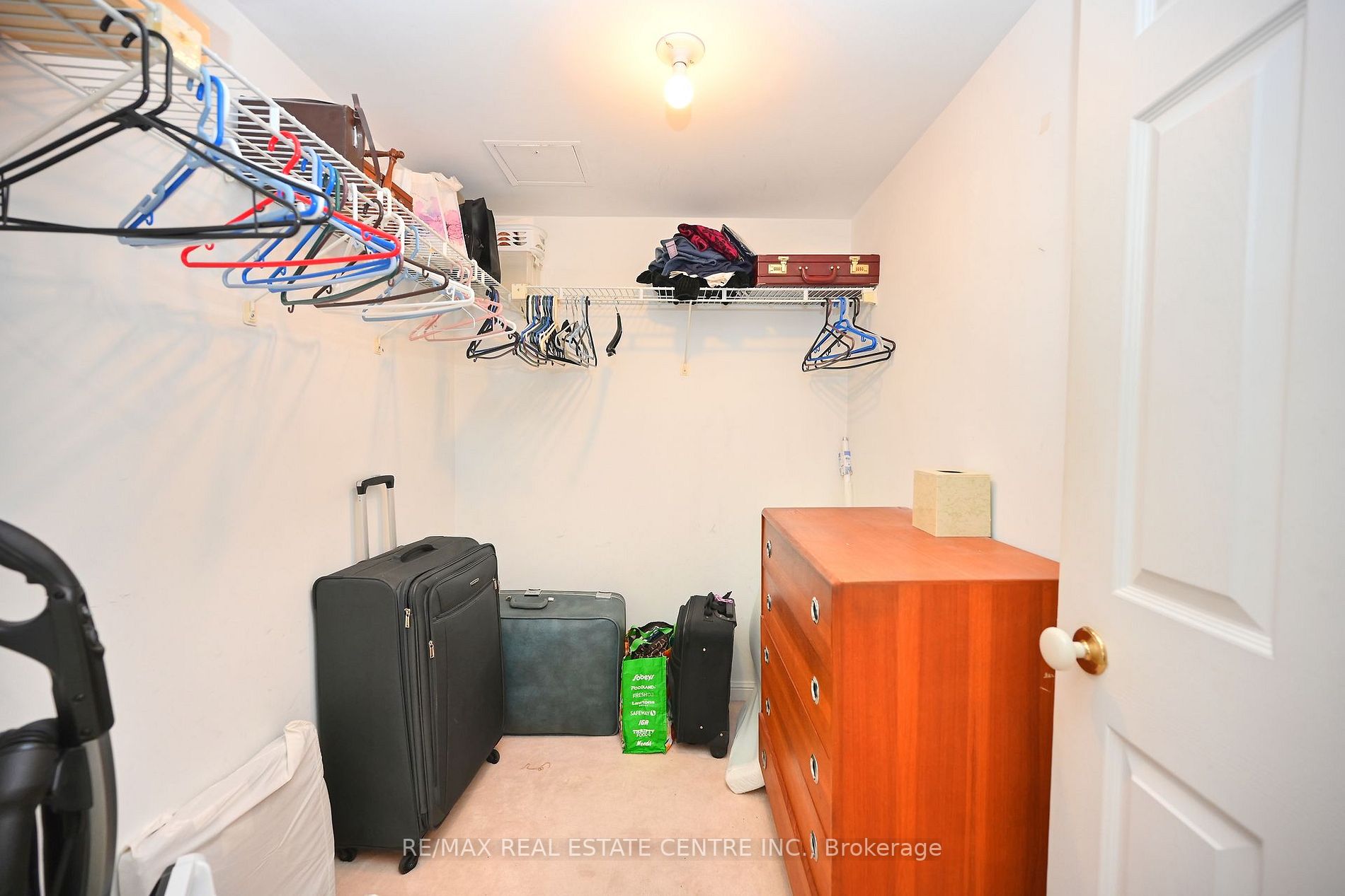 45 Kingsbridge Garden Circ, #1411