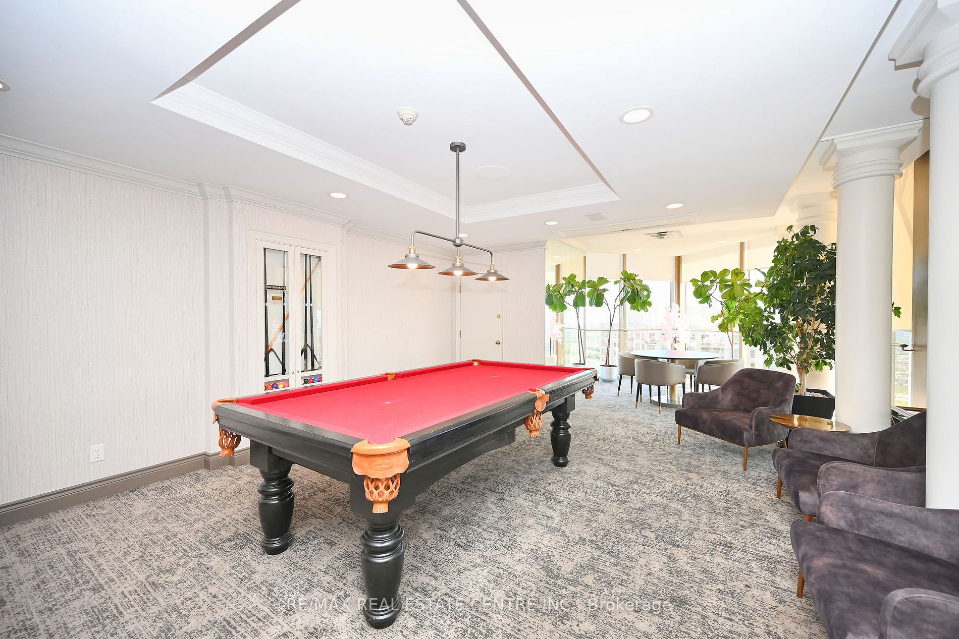 45 Kingsbridge Garden Circ, #1411