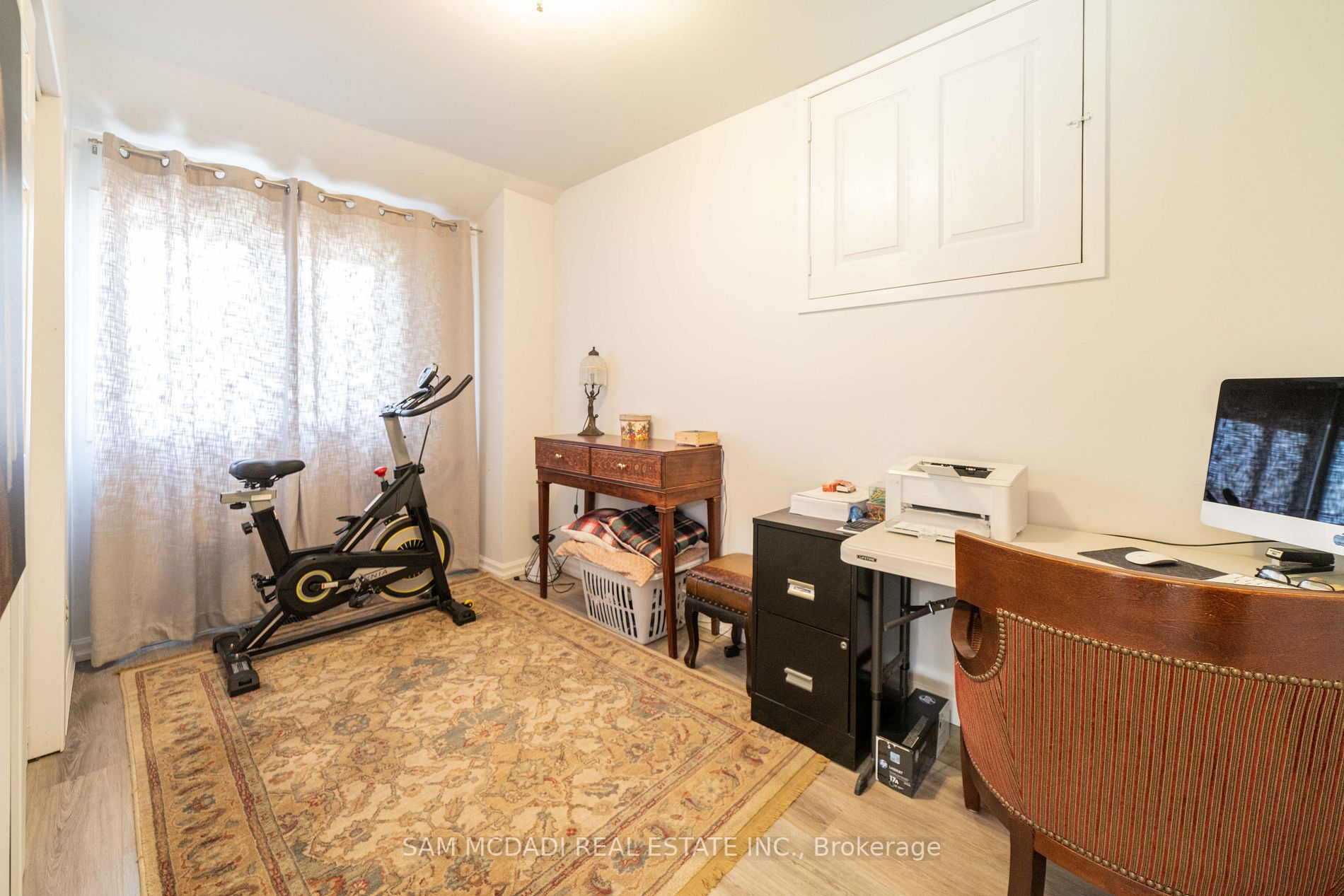 2252 Joyce St