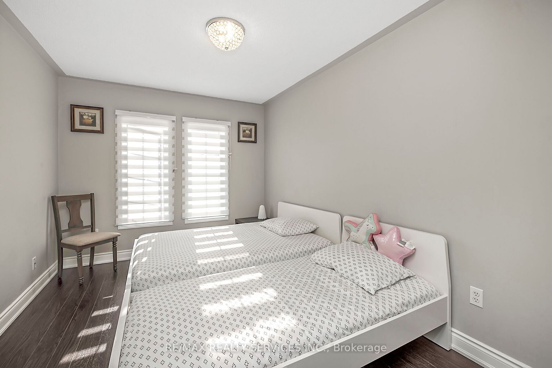 70 Whiteface Cres E
