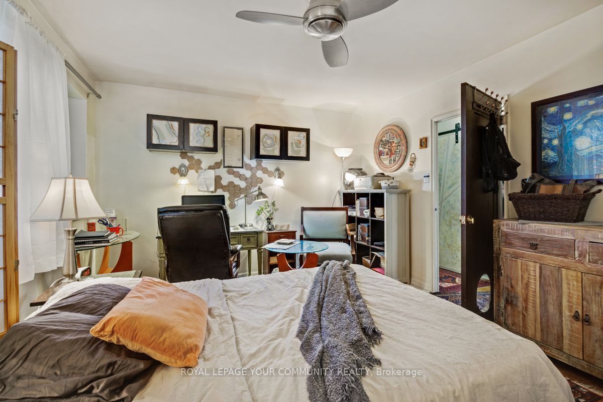 785 Browns Line, #105