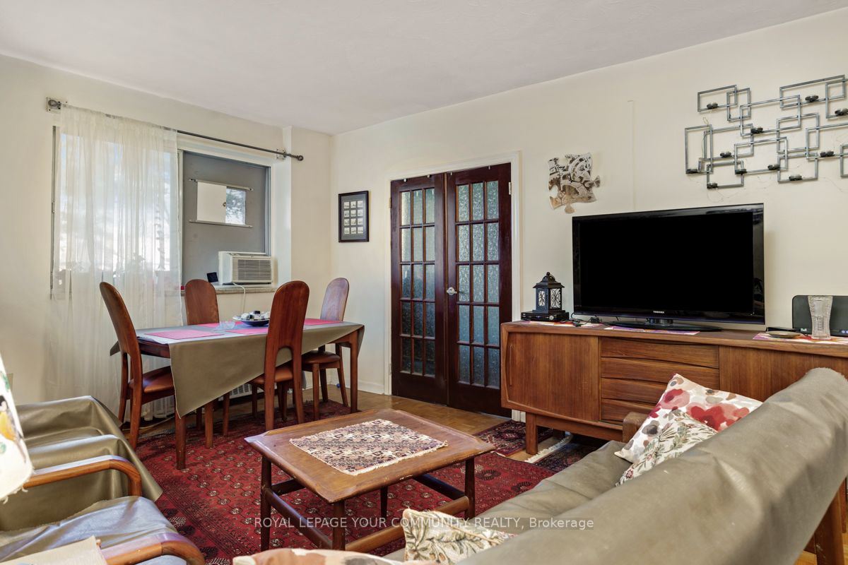 785 Browns Line, #105