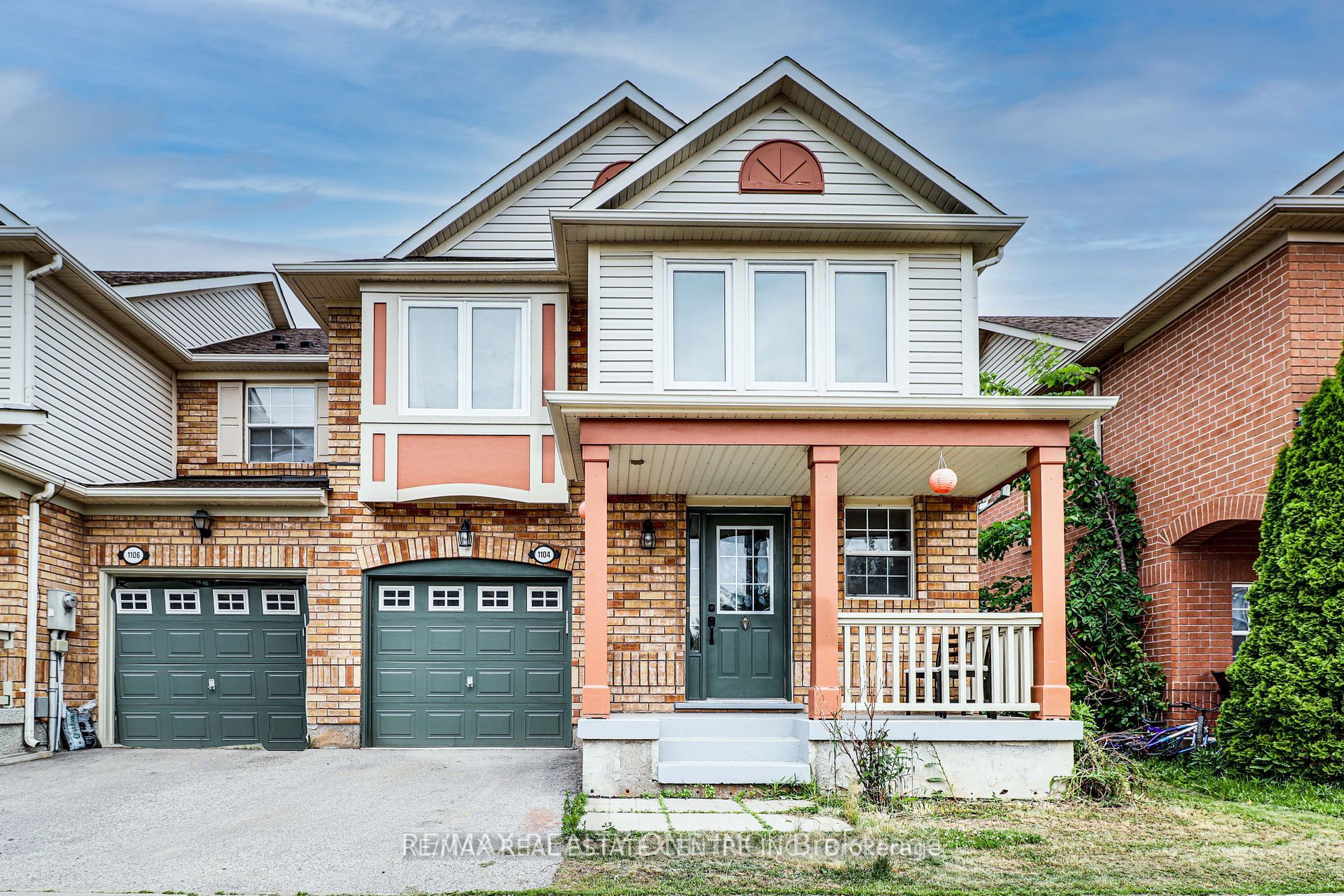 1104 Barclay Circle