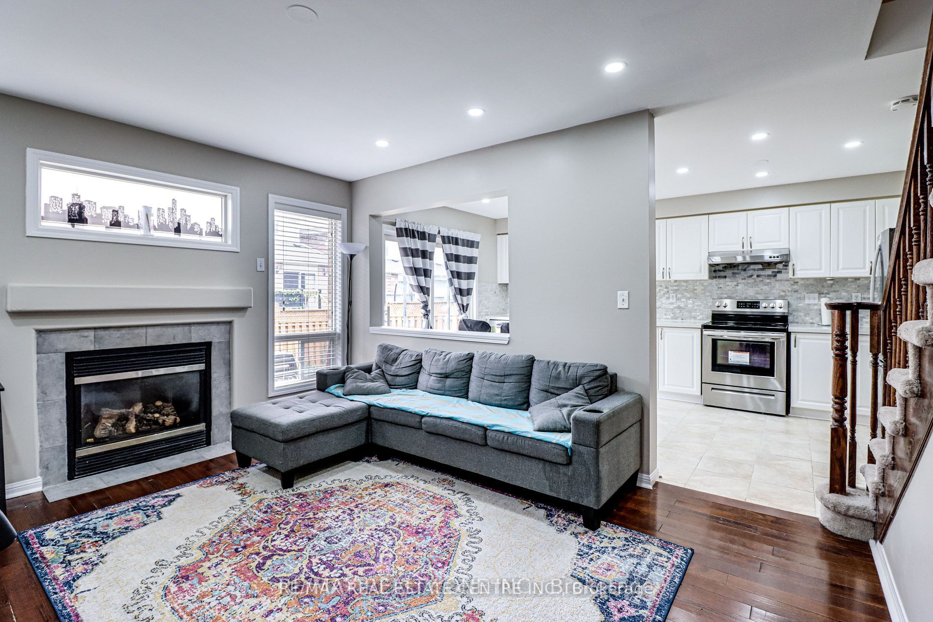 1104 Barclay Circle