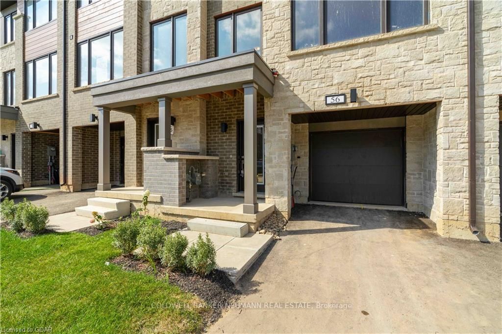 56 Windtree Way N