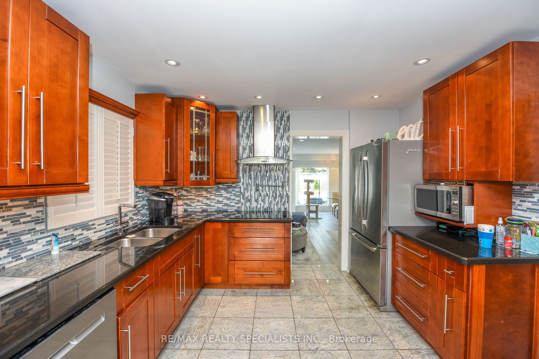 4808 Owl Circ