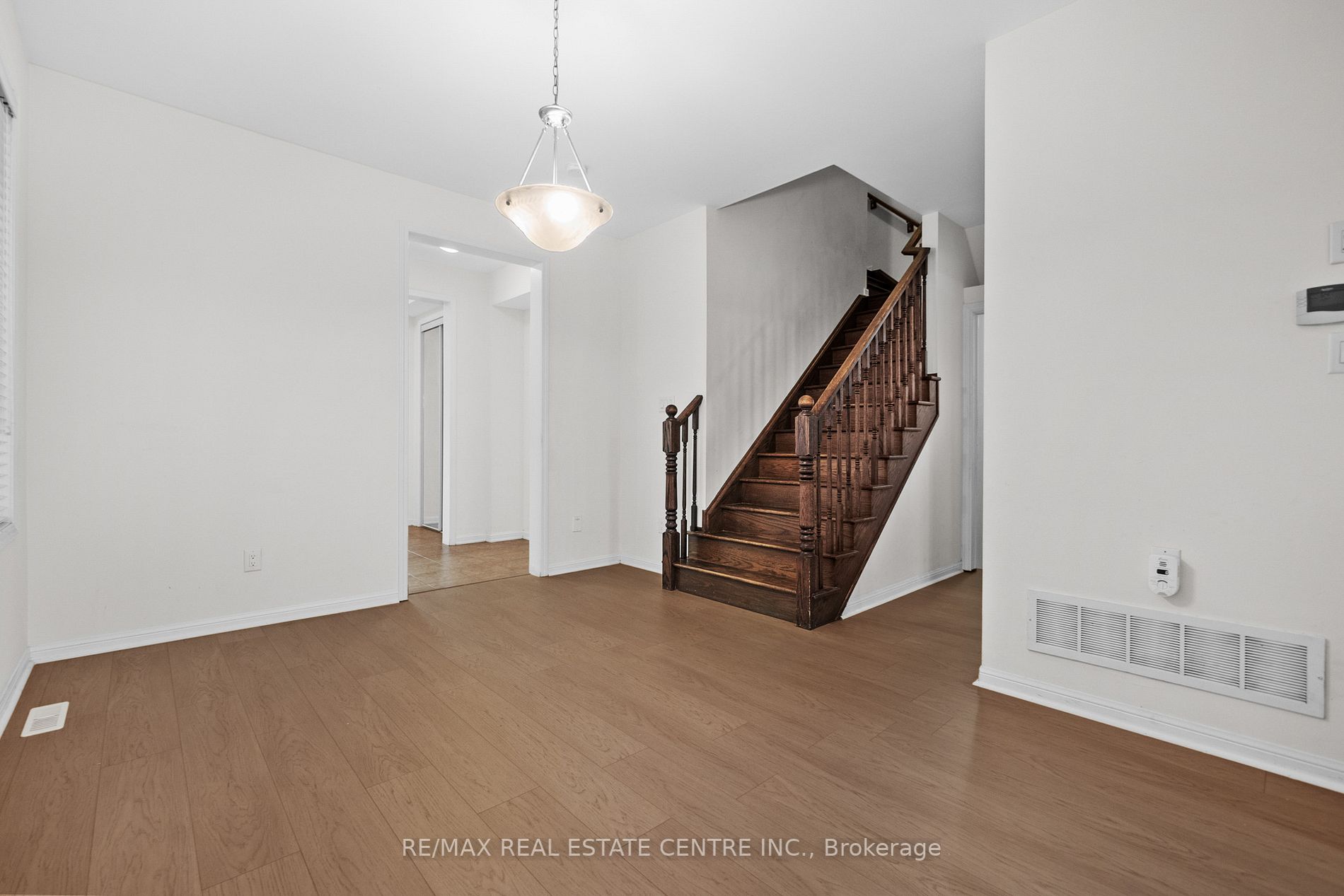 1079 Savoline Blvd