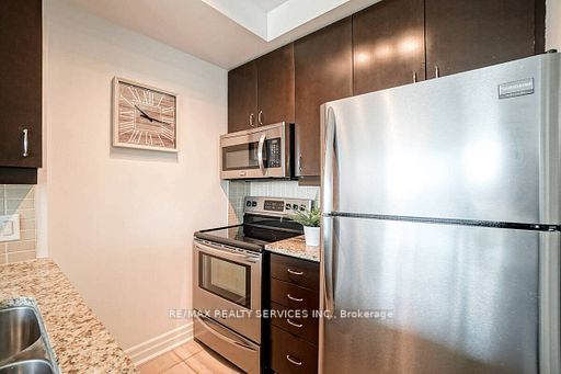 100 John St, #1401