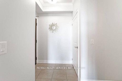 100 John St, #1401