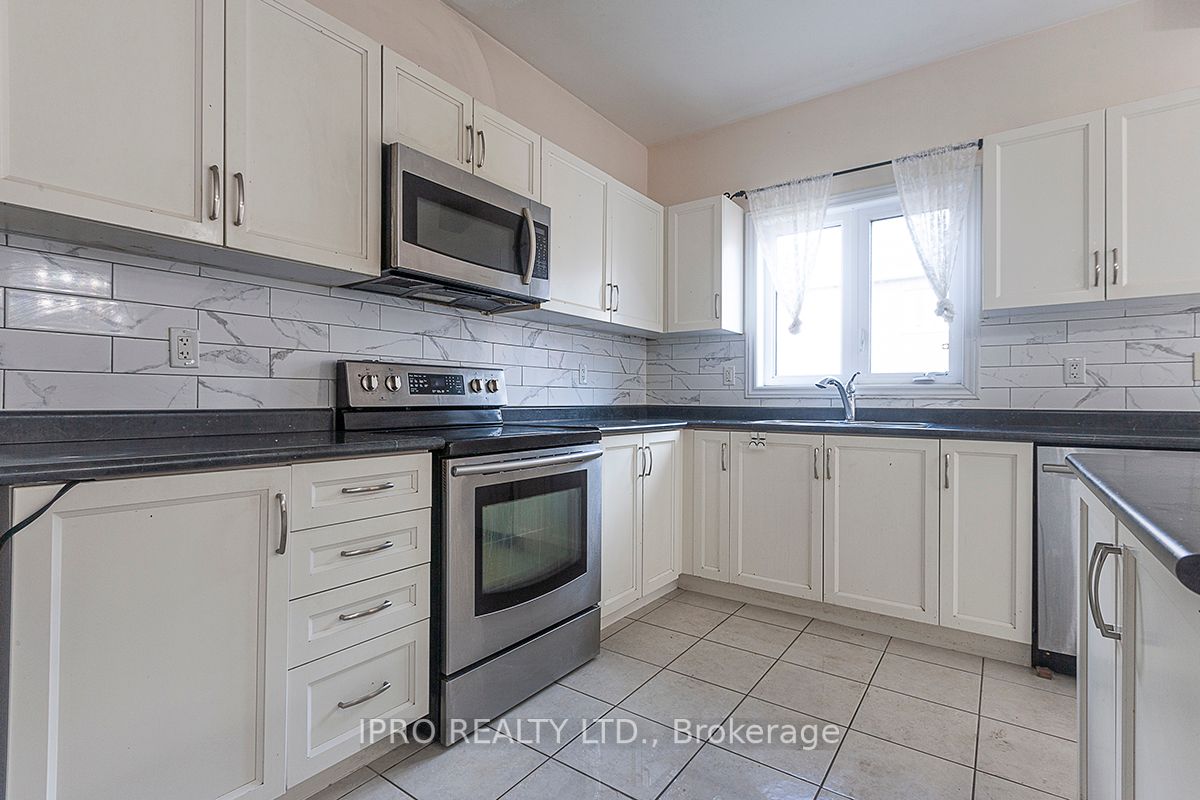 11 Selsdon St