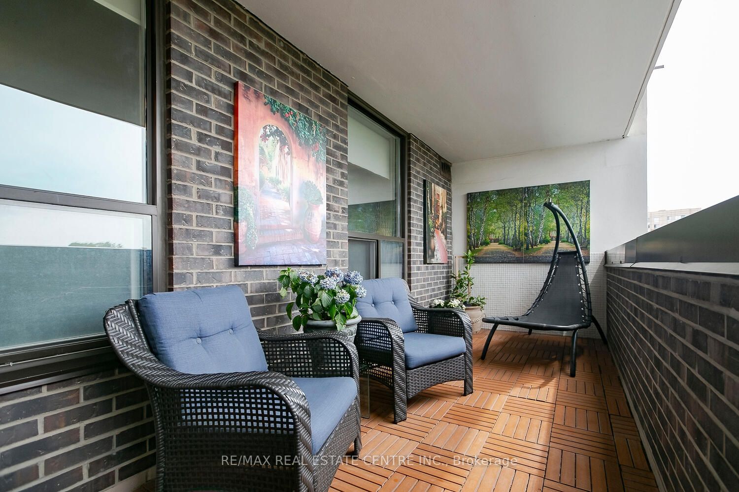 1535 Lakeshore Rd E, #605