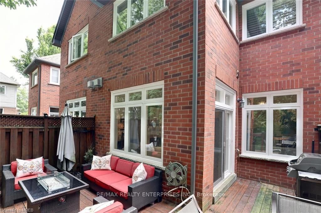 928 Queen St W, #41C