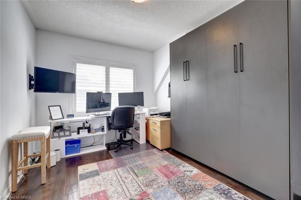 928 Queen St W, #41C