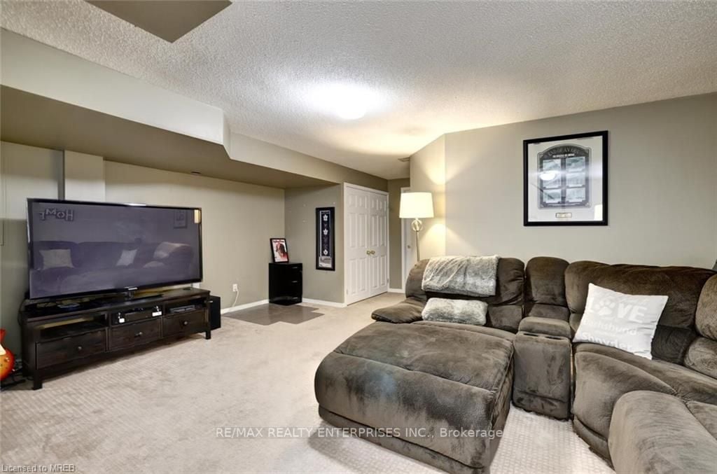928 Queen St W, #41C