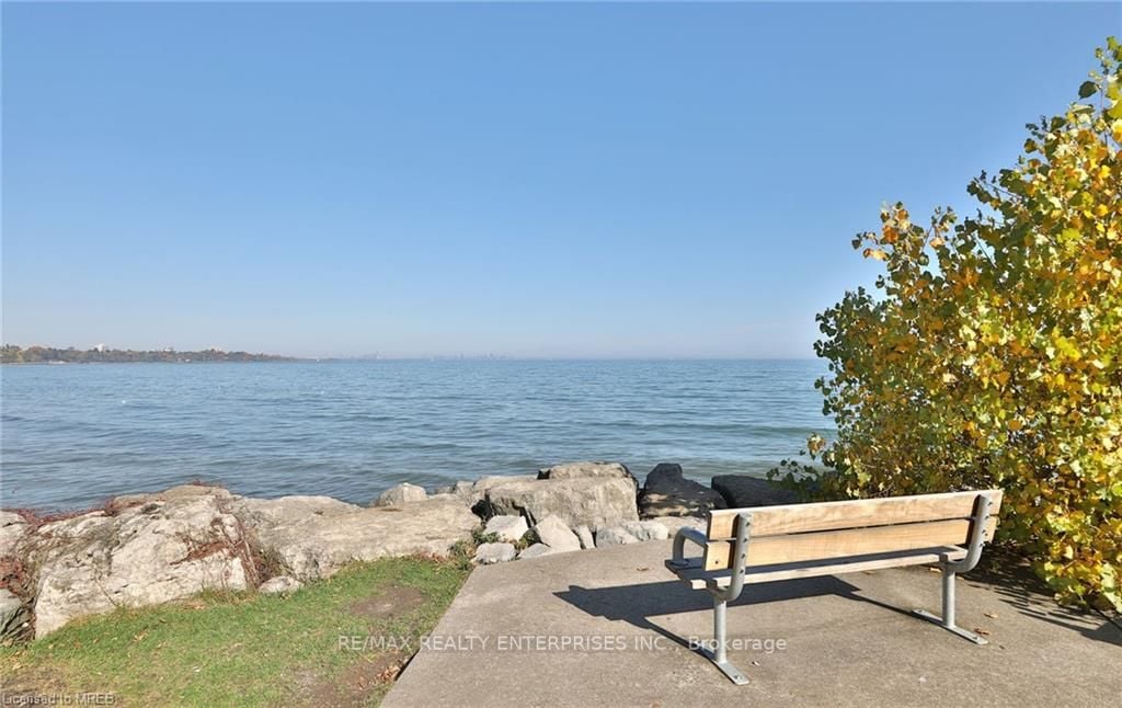 928 Queen St W, #41C